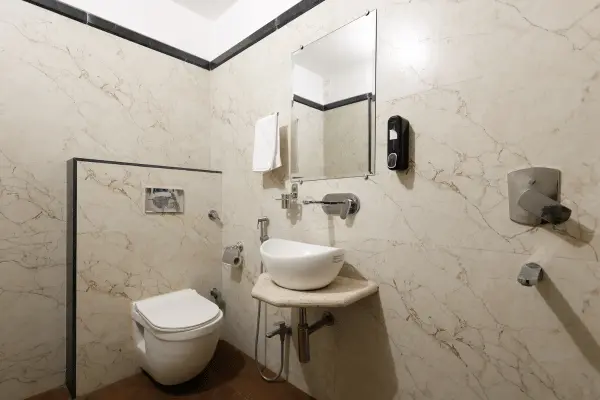 Balaji Homestay Bathroom